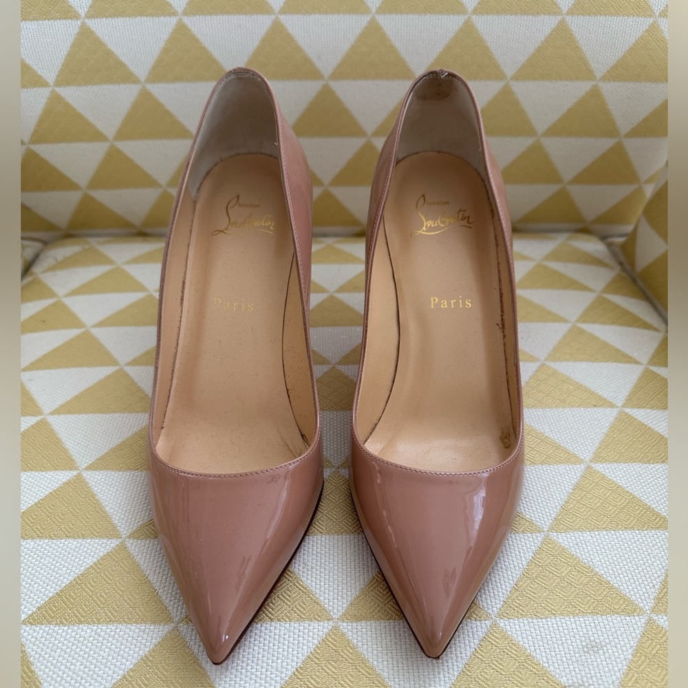 Authentic Christian Louboutin Pigalle (size 39)